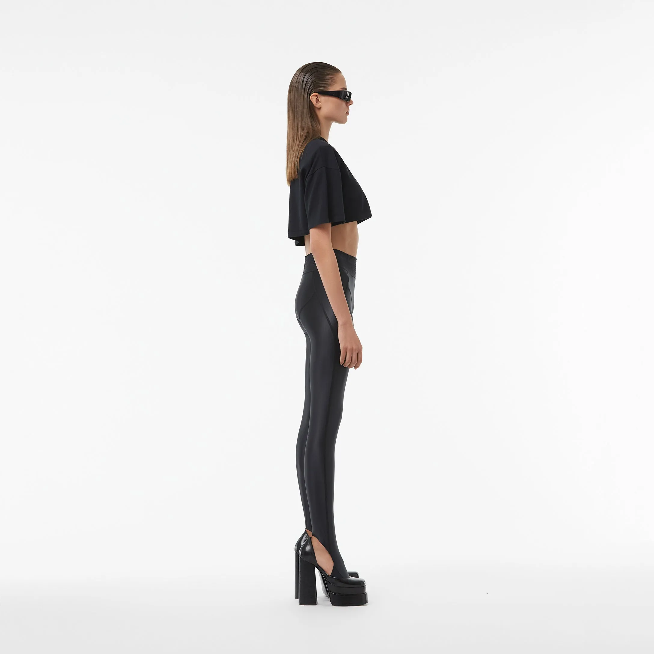 HIGH-RISE LEGGINGS WITH SOCK IN BLACK