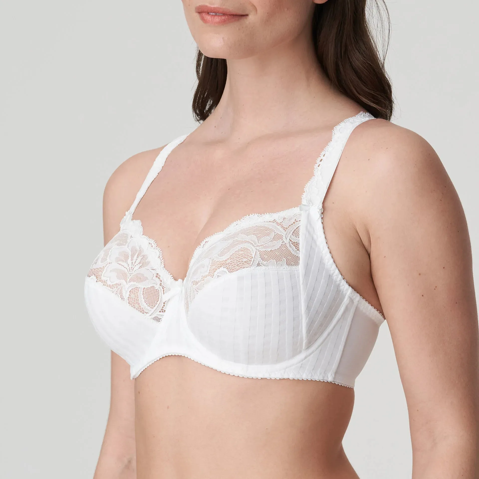 Madison Full Cup In White - Prima Donna