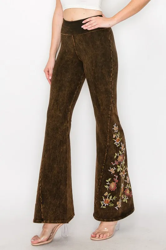 T-Party Floral Embroidered Yoga Pants - Brown